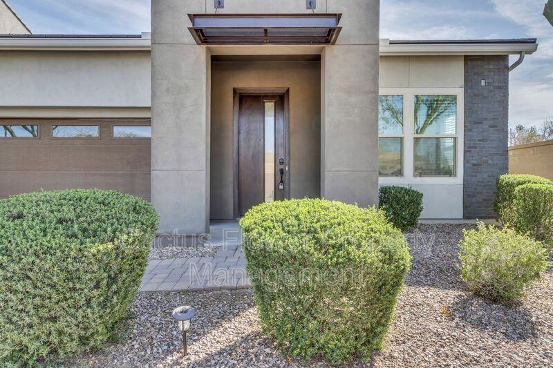 45 N Islands Dr - Photo 3 of 38