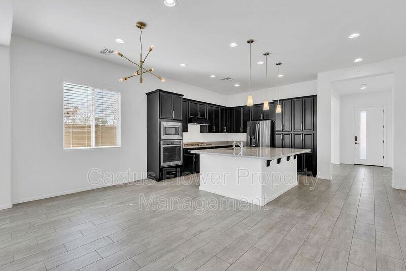 45 N Islands Dr - Photo 7 of 38