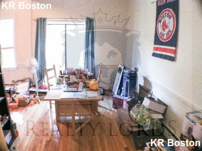 Wait St. & Huntington Ave #1R - Photo 2 of 10