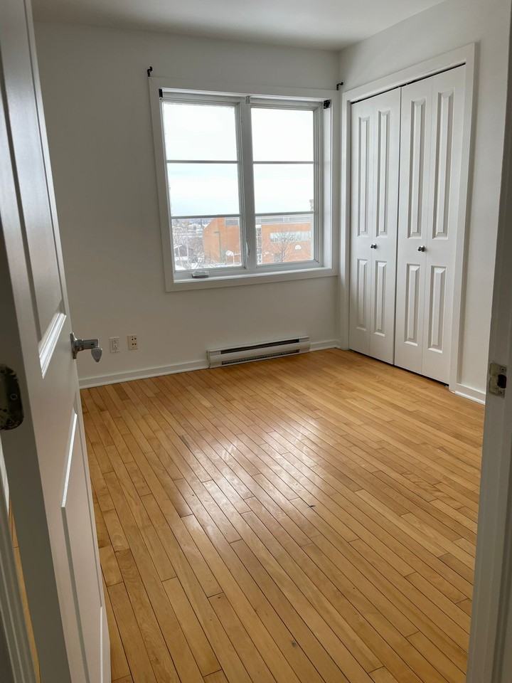 9984 Boulevard Perras - Photo 6 of 7