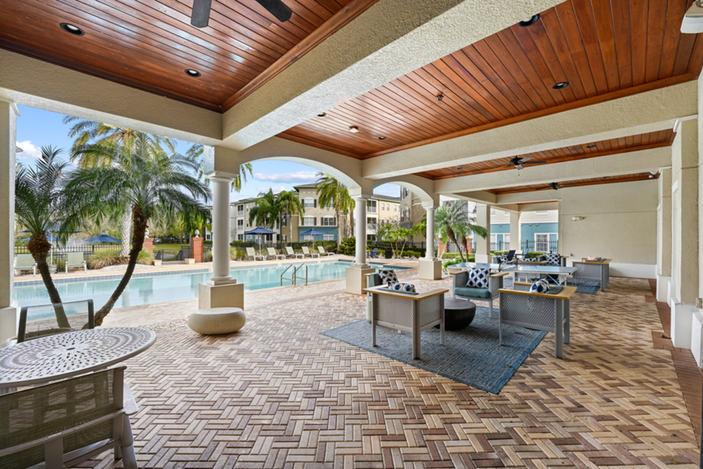 Halston Park Central - Photo 7 of 56