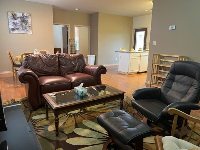 504 W Moore St #1 - Photo 3 of 14