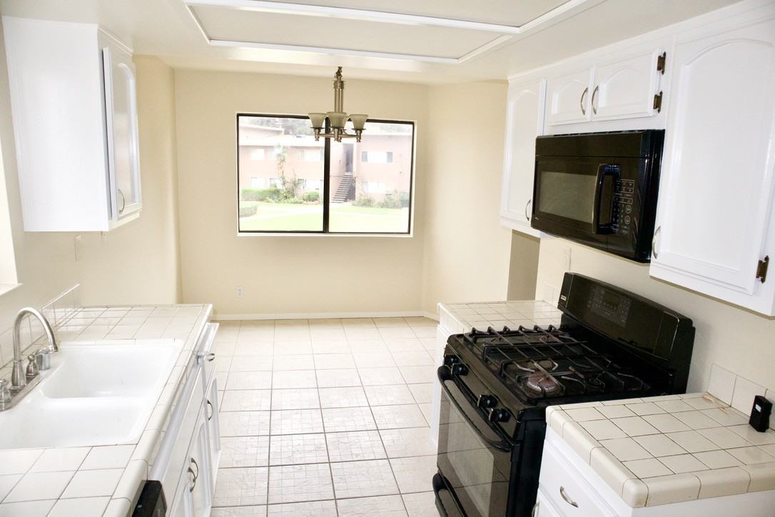 1530 261st St #1 - Photo 3 of 17