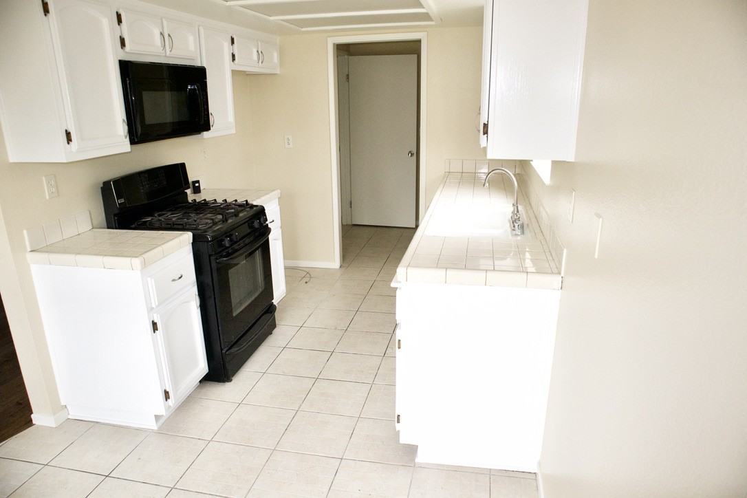 1530 261st St #1 - Photo 4 of 17