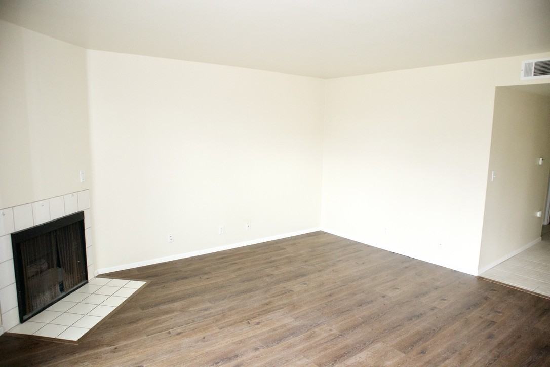 1530 261st St #1 - Photo 6 of 17