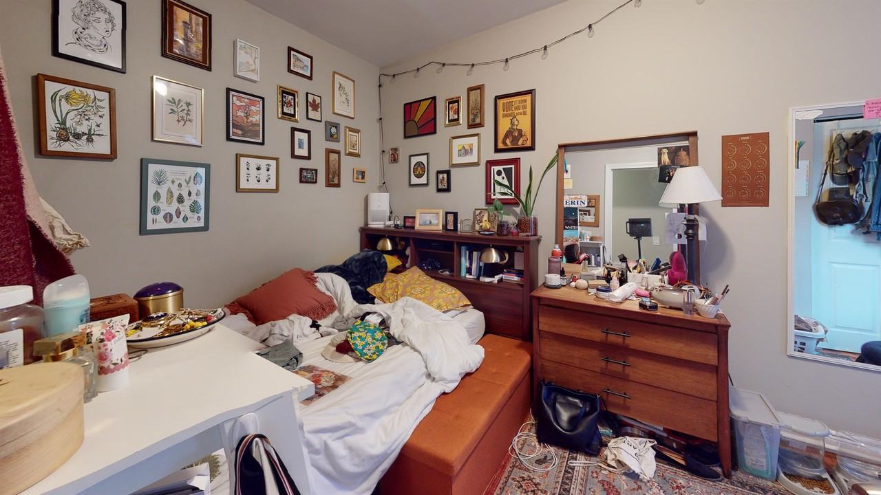 4 Boylston Pl #2 - Photo 3 of 10