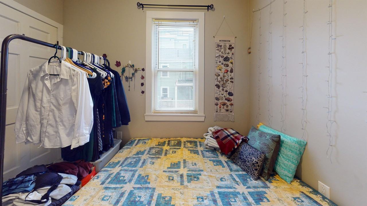 4 Boylston Pl #2 - Photo 7 of 10