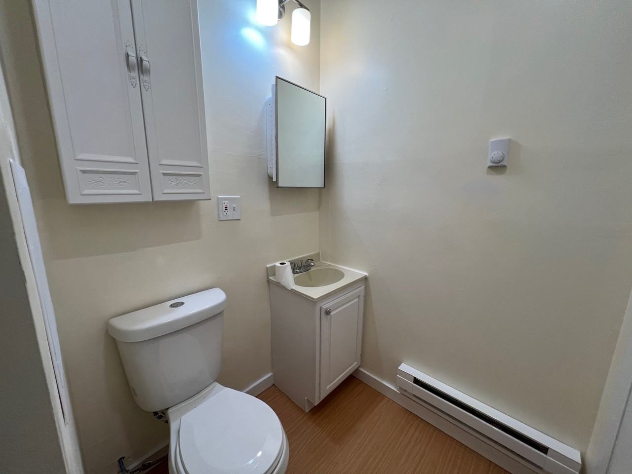 170 Meriden Road - 2 or B #2ORB - Photo 4 of 10