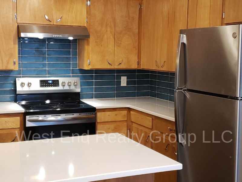 352 W 5th St #352 - Photo 3 of 14