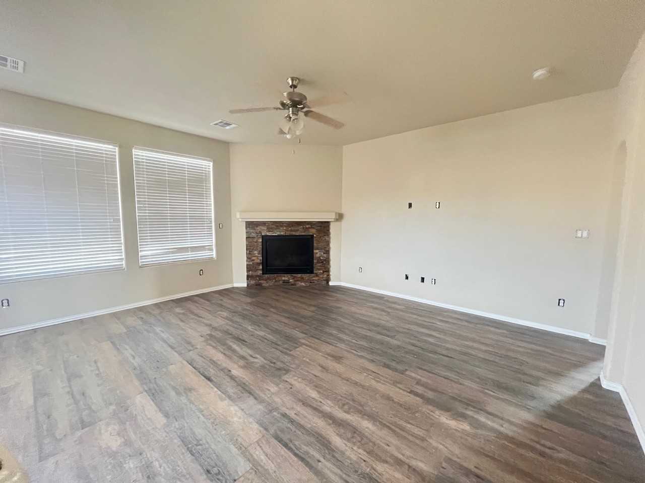 7005 Harrall Ranch Rd #1 - Photo 4 of 12