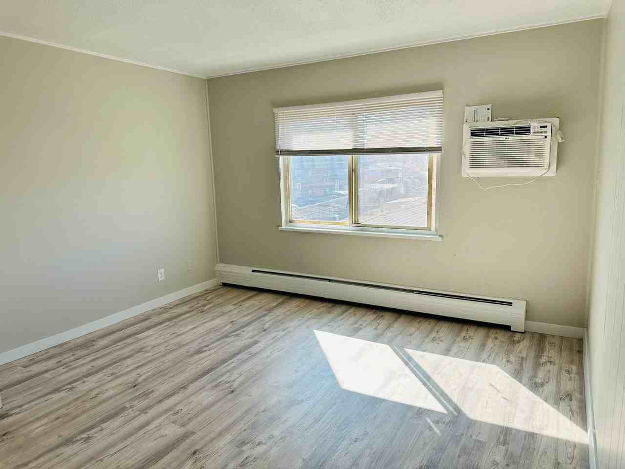 1350 North Moline StreetUnit 301 #1350-301 - Photo 6 of 21