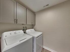 3250 Laurelhurst Dr - Photo 1 of 1