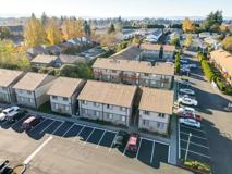 8917 Ne 15th Ave - Photo 1 of 1