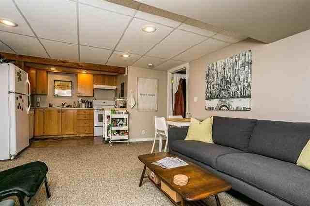 11230 67 Avenue Northwest - Photo 3 of 6