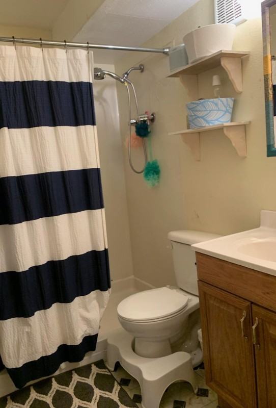 825 Gallup Rd - Photo 4 of 10