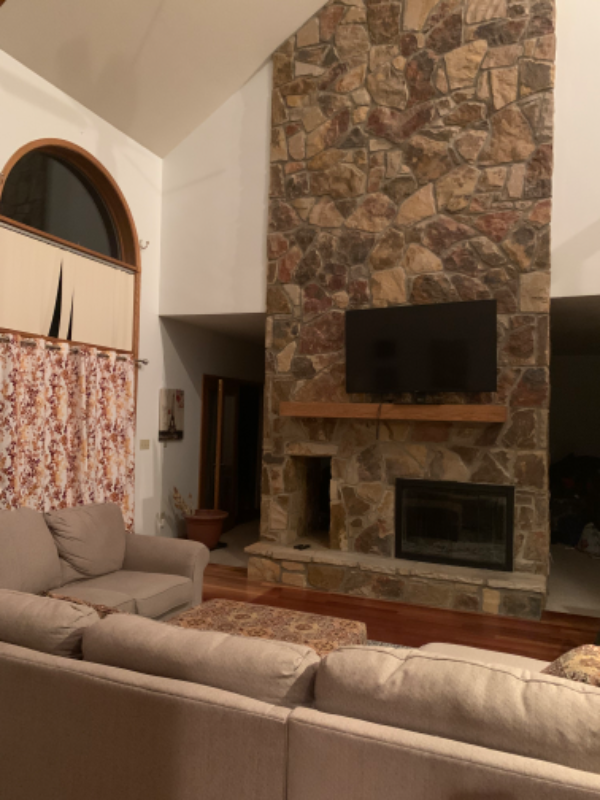 4400 Twin Oaks Dr - Photo 2 of 10