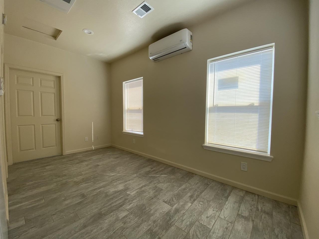 4666 Fleming Way #A - Photo 7 of 18