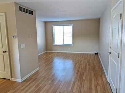 1153 South I Avenue - Photo 3 of 24