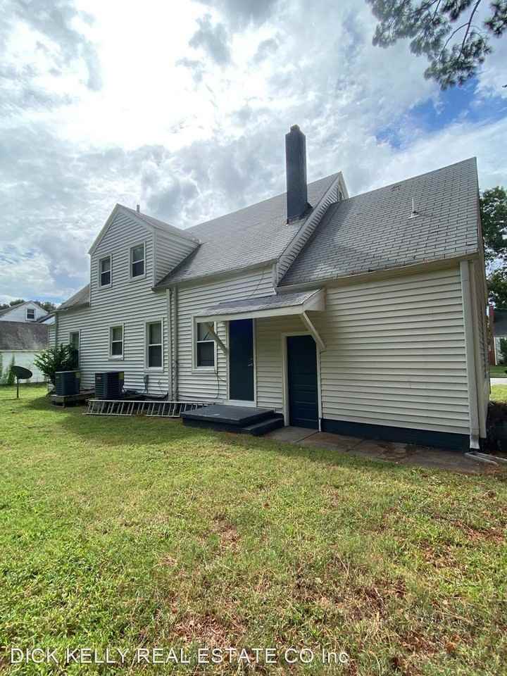 3814 Lenoir Cir - Photo 2 of 13