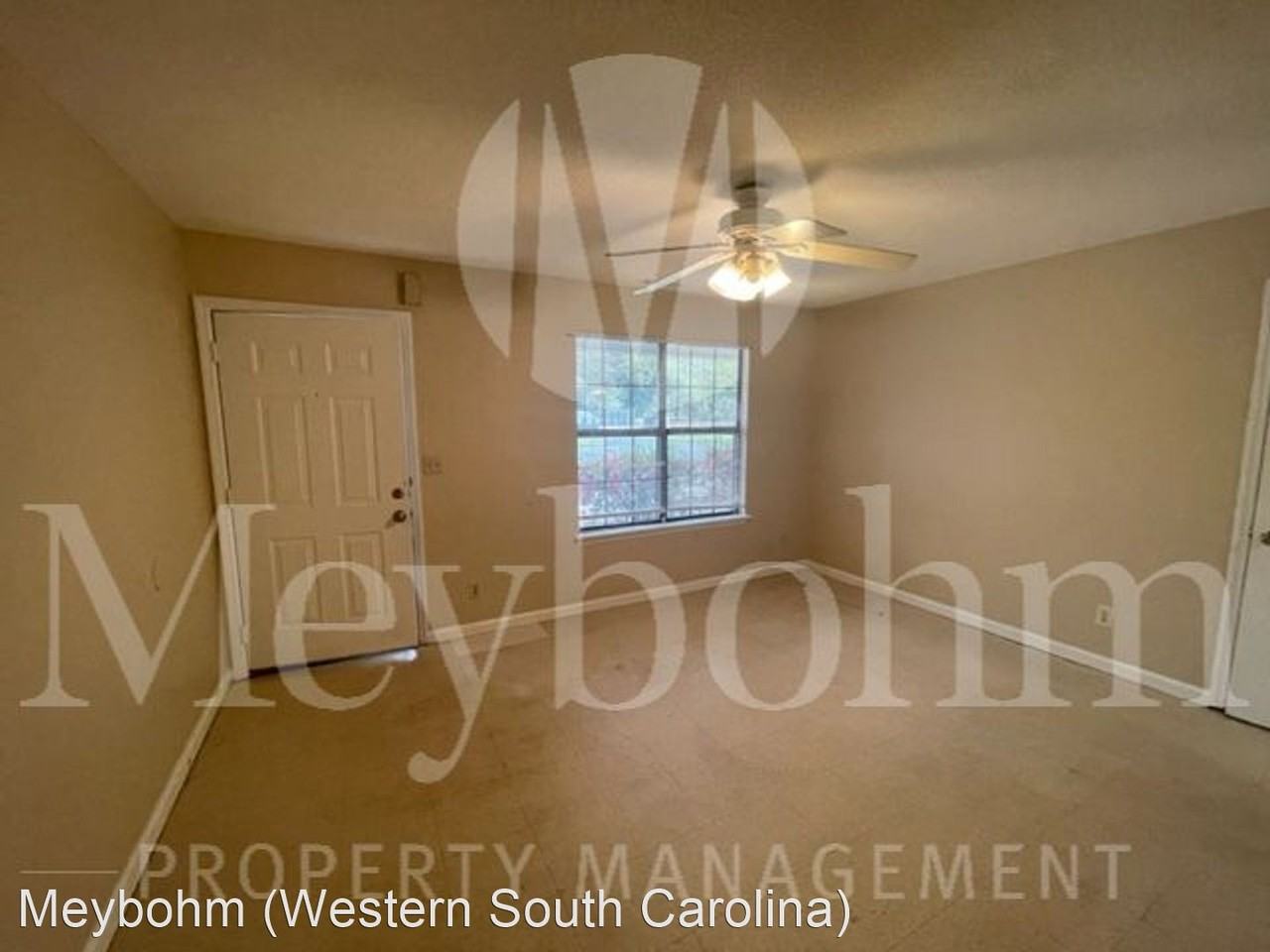 912 Jones St Nw - Photo 3 of 12
