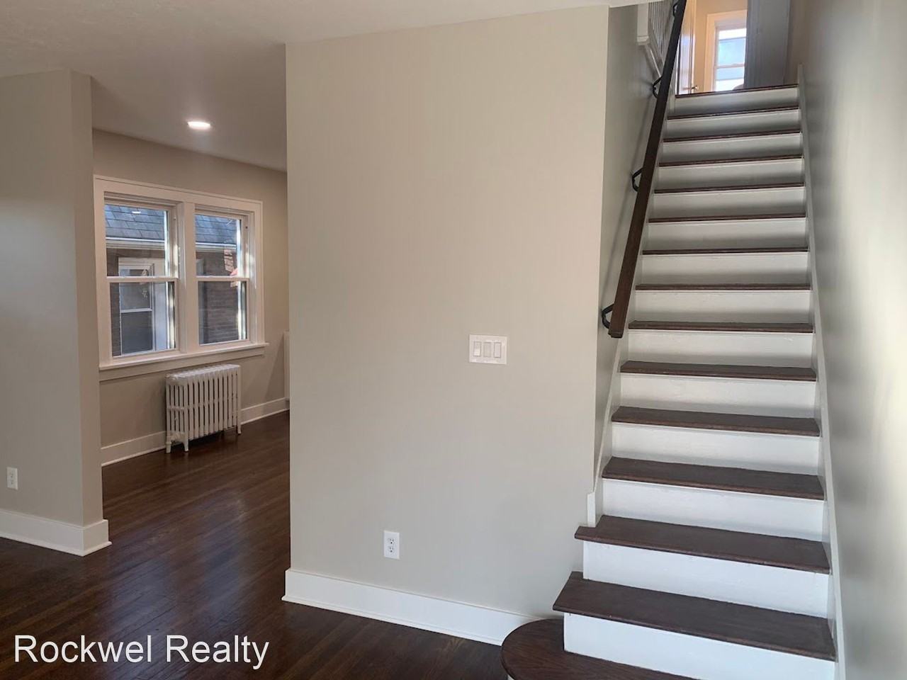 1605 Jancey St - Photo 2 of 23