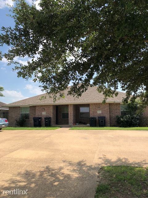 3616 Glenna Ct - Photo 2 of 5