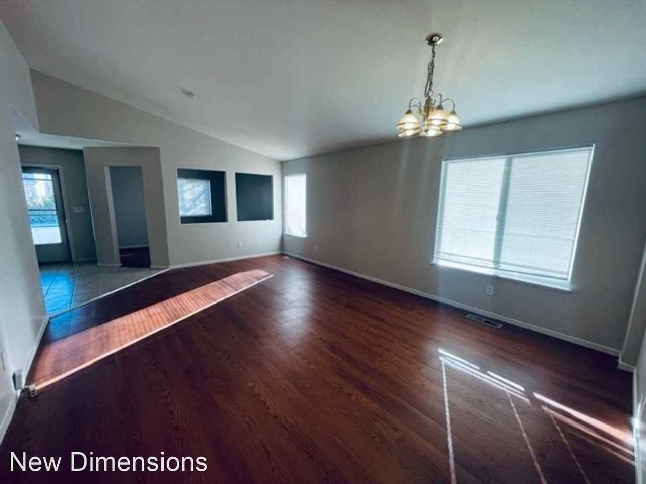 2885 Royal Sage Ct - Photo 3 of 14