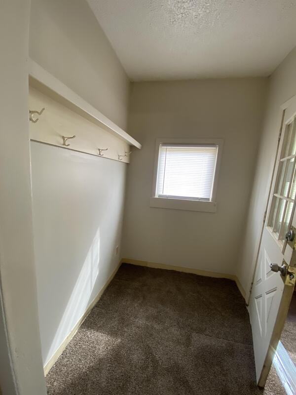 3263 W 50th St - Photo 3 of 12