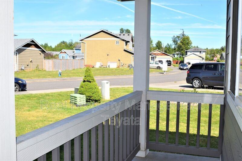 4787 Oyster Dr - Photo 3 of 19