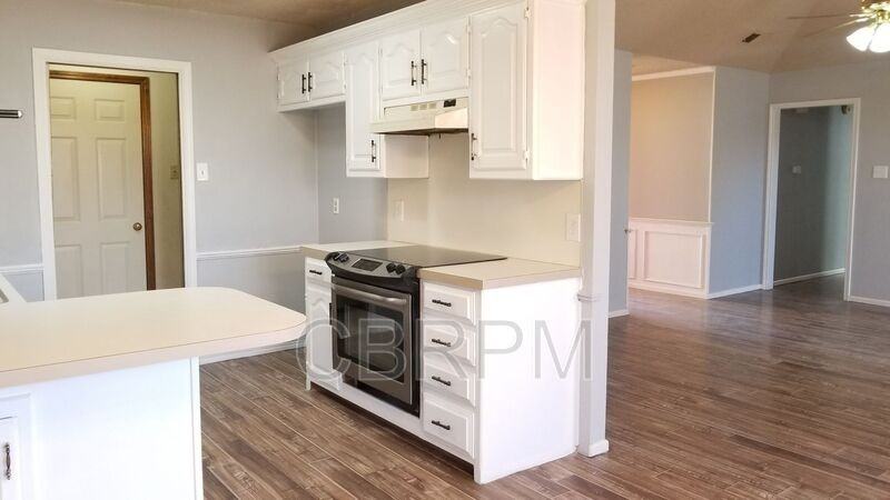 1014 Justice Avenue - Photo 6 of 17