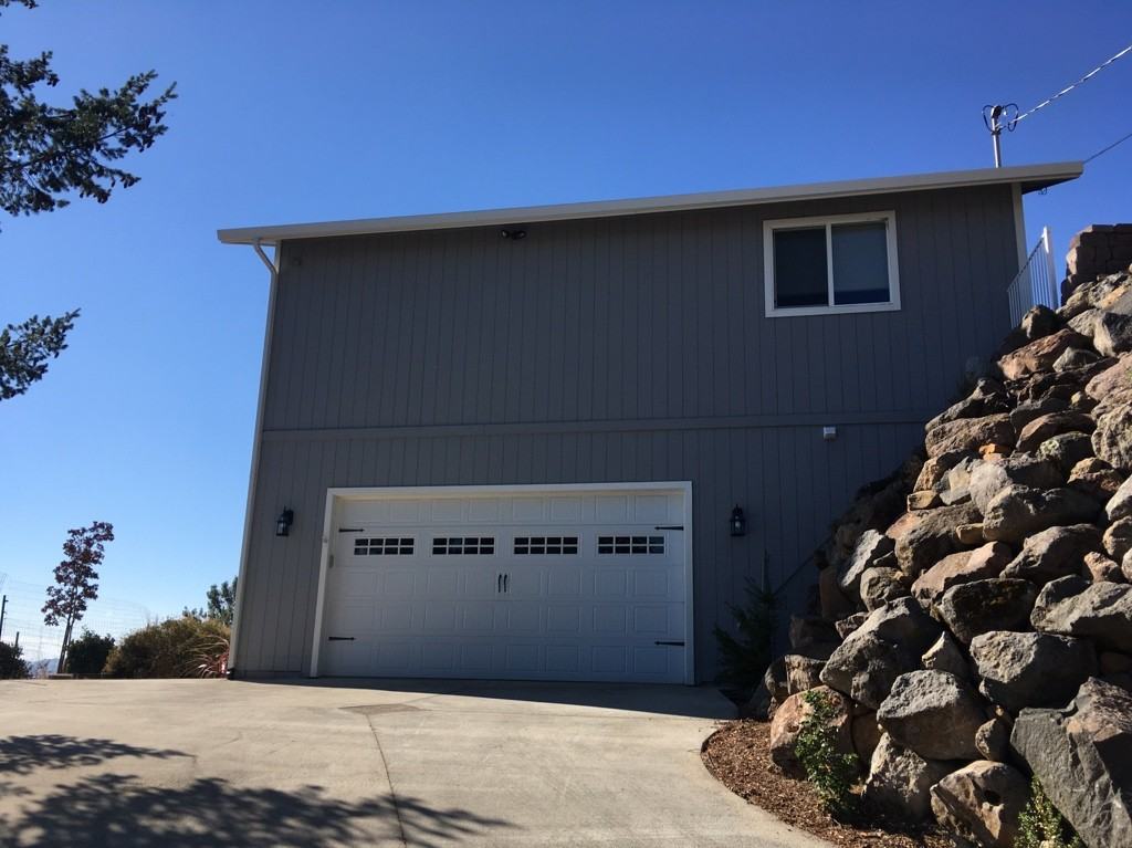 8115 Mountain Crest Dr - Photo 2 of 25