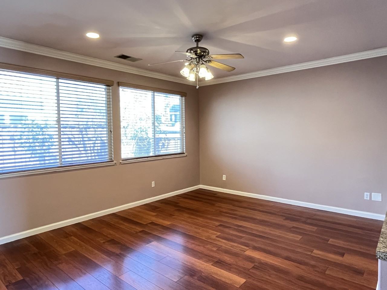 91 Portico Ln - Photo 6 of 31