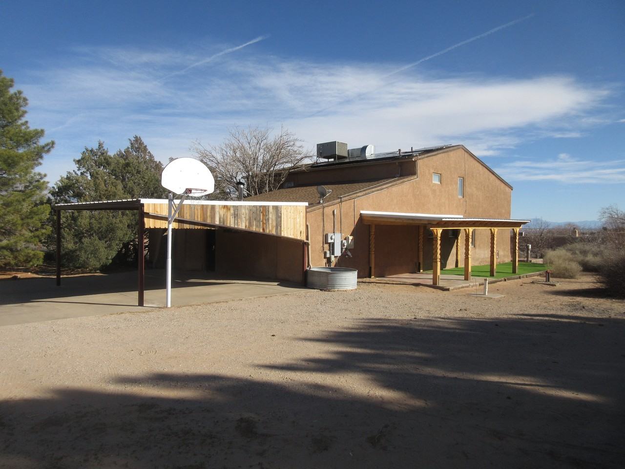 593 Reclining Acres Rd - Photo 2 of 46