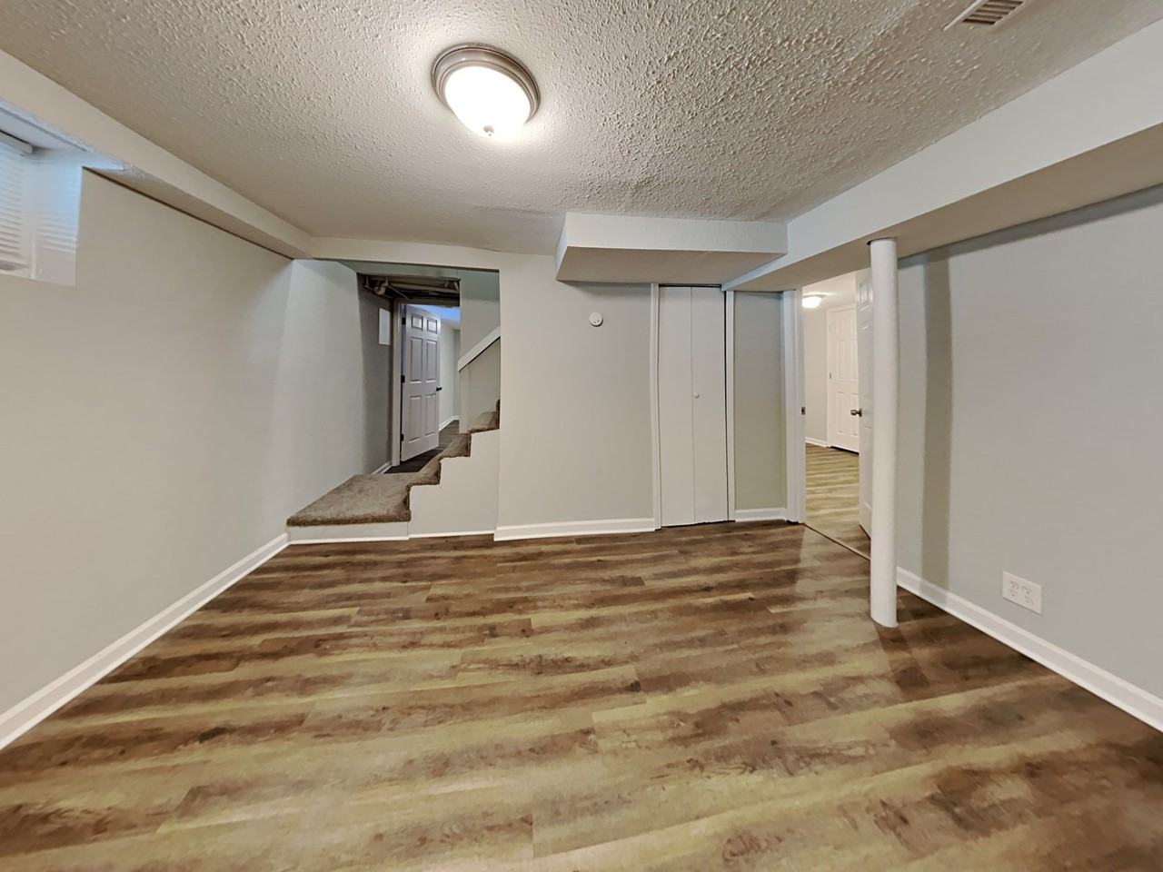13701 11th Ter - Photo 2 of 19