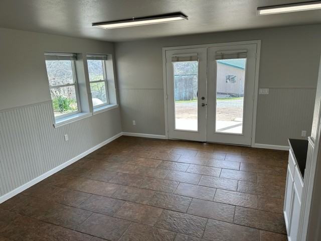 6590 Jackson Valley Rd - Photo 3 of 14