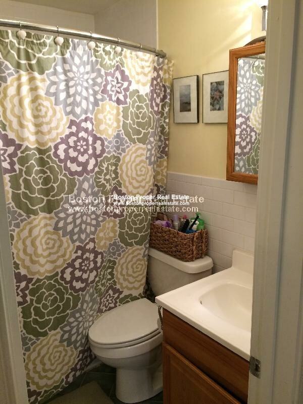 497 Beacon St #1 - Photo 5 of 6