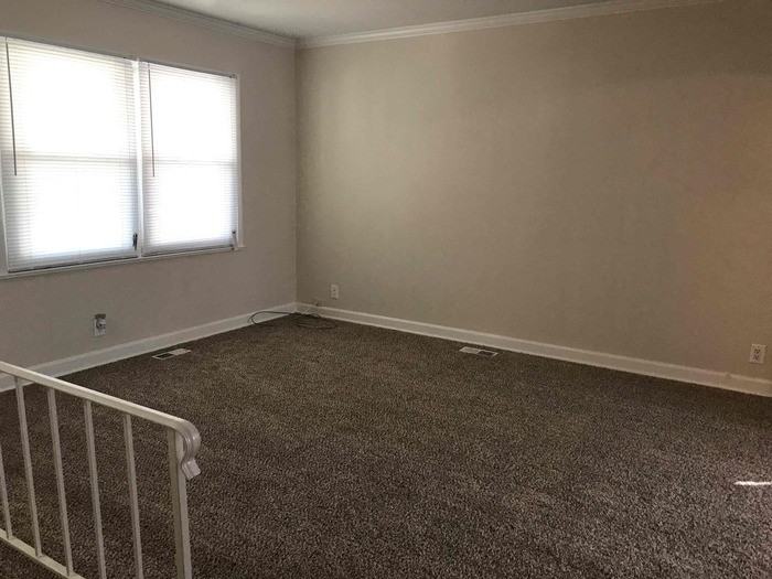 812 N Wigwam Trl - Photo 3 of 20