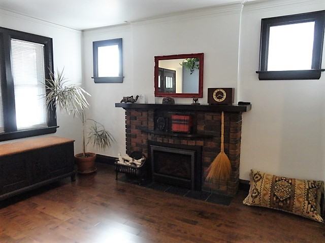 20 Wolcott Avenue Main Unit - Photo 3 of 25