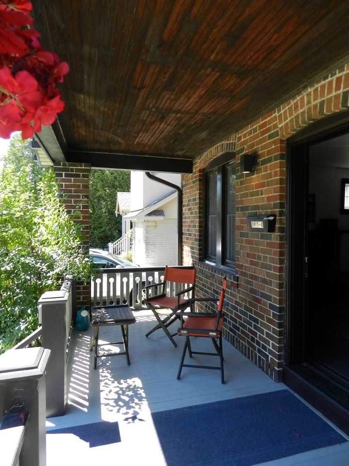 20 Wolcott Avenue Main Unit - Photo 2 of 25
