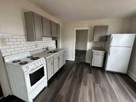 featured image of 424 N Locust StreetAPT 6 #6