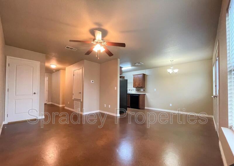 778B E Ridge Blvd - Photo 2 of 12