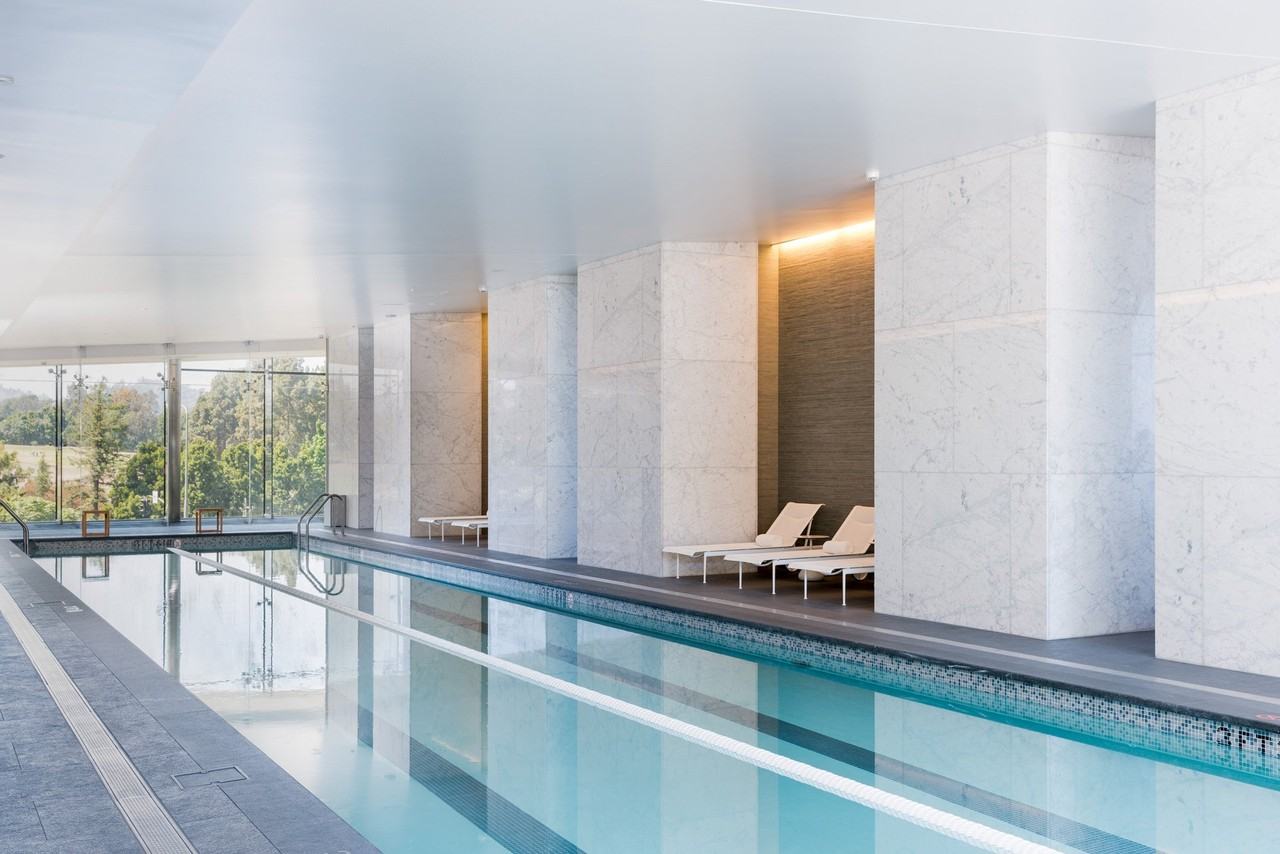 Ten Thousand - Photo 6 of 47