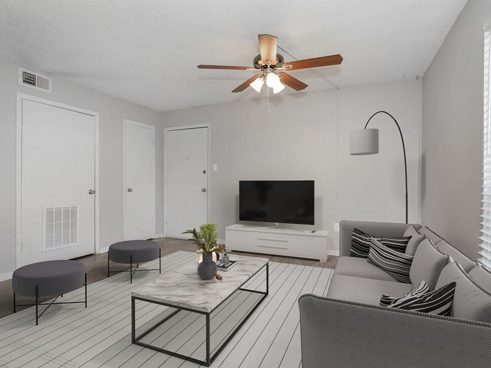 Dove Creek - Photo 3 of 15