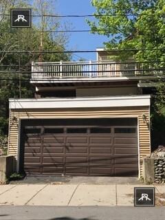 1184 Chestnut St - Photo 3 of 16