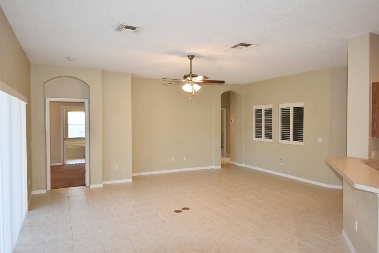 2644 Coldstone Ln - Photo 2 of 13