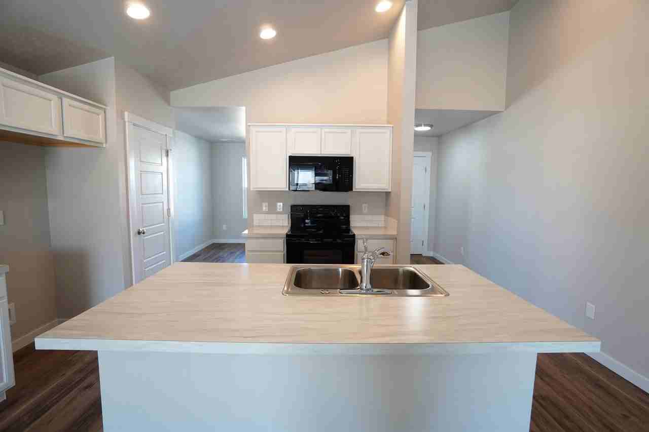 3047 W Dark Sky St #1 - Photo 7 of 29