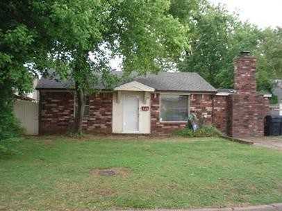 128 Se 51st St - Photo 2 of 2