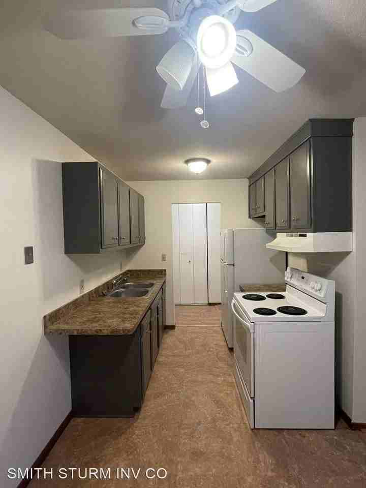 3404 Emerson Ave S - Photo 2 of 21