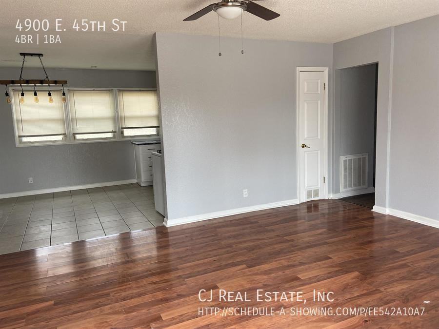 4900 E 45th St - Photo 2 of 11