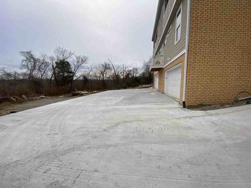 1105 Forest Ridge Way - Photo 3 of 15